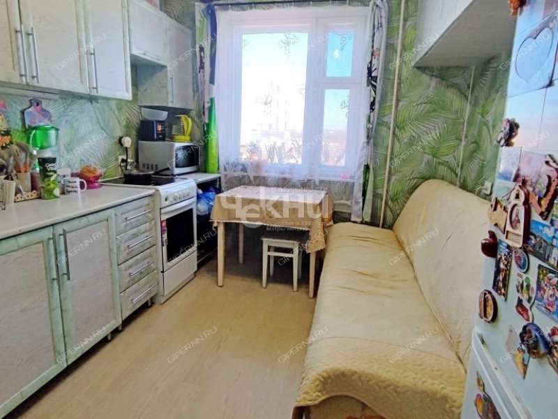 однокомнатная квартира на улице Юлиуса Фучика дом 10 к2