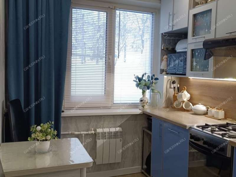 трёхкомнатная квартира на улице Маршала Жукова дом 22