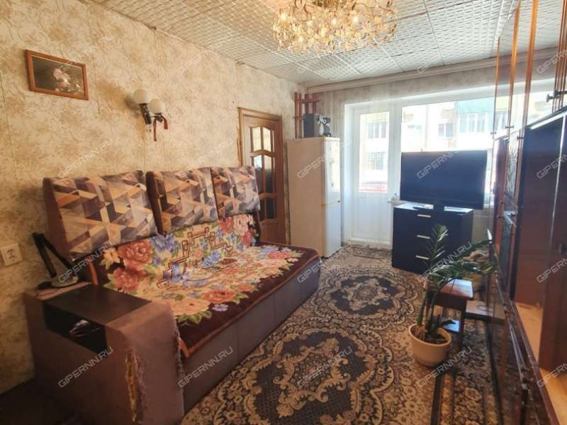 трёхкомнатная квартира на Театральной улице дом 10 город Кстово