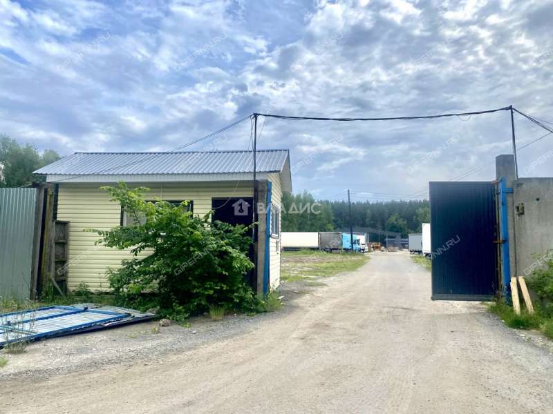 здание под склад на Московском шоссе