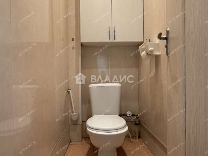 трёхкомнатная квартира на улице Буревестника дом 14