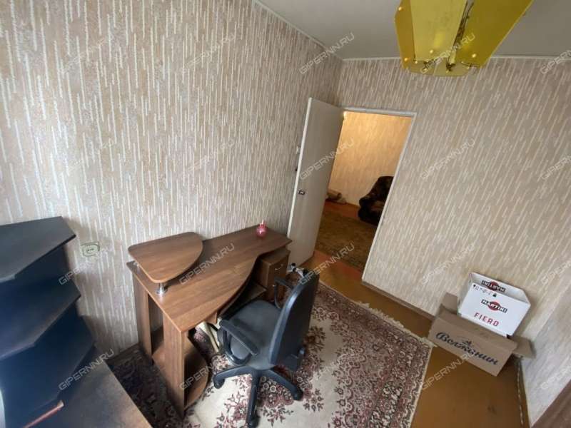 трёхкомнатная квартира на проспекте Бусыгина дом 18