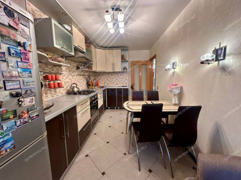 3-komnatnaya-ul-narodnaya-d-26 фото