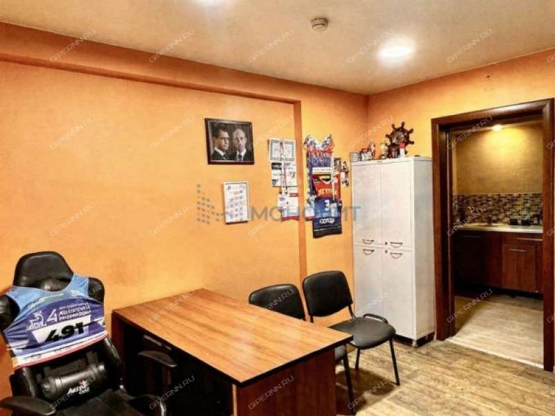 помещение под офис, недвижимость под образовательные учреждения на проспекте Гагарина