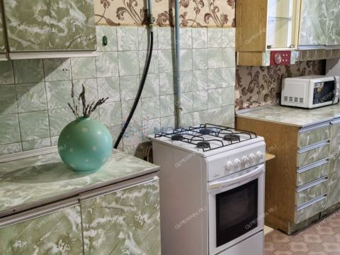 1-komnatnaya-ul-miroshnikova-d-3b фото