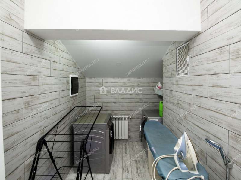 дом на улице Полевая деревня Карабатово