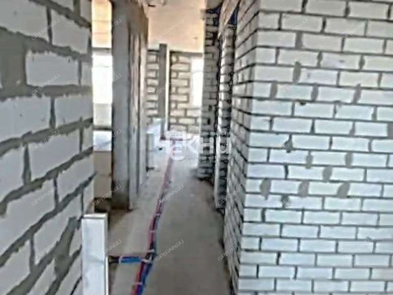 трёхкомнатная квартира на улице Максима Горького дом 73