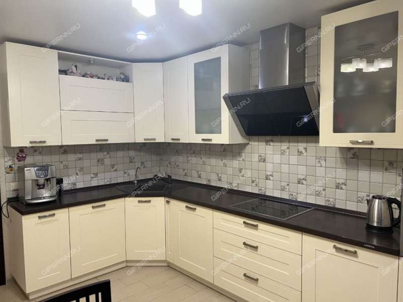 трёхкомнатная квартира на улице Аркадия Гайдара дом 26