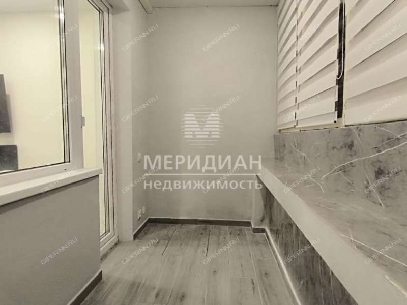 однокомнатная квартира на улице Островского дом 8