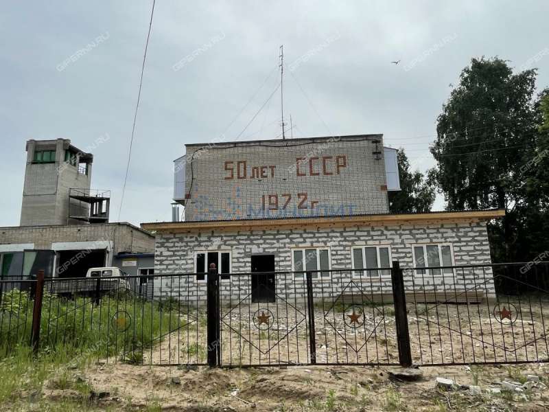 здание под недвижимость под медицинские учреждения, недвижимость под образовательные учреждения на улице Железнодорожная город Заволжье