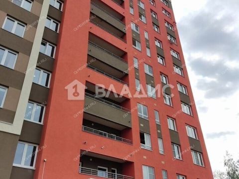 4-komnatnaya-ul-romantikov-d-1 фото