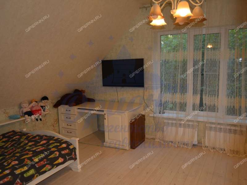 помещение под помещение свободного назначения на Гнилицкой улице