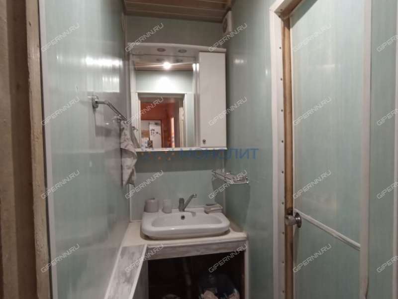 комната в доме 13А на улице Дружаева