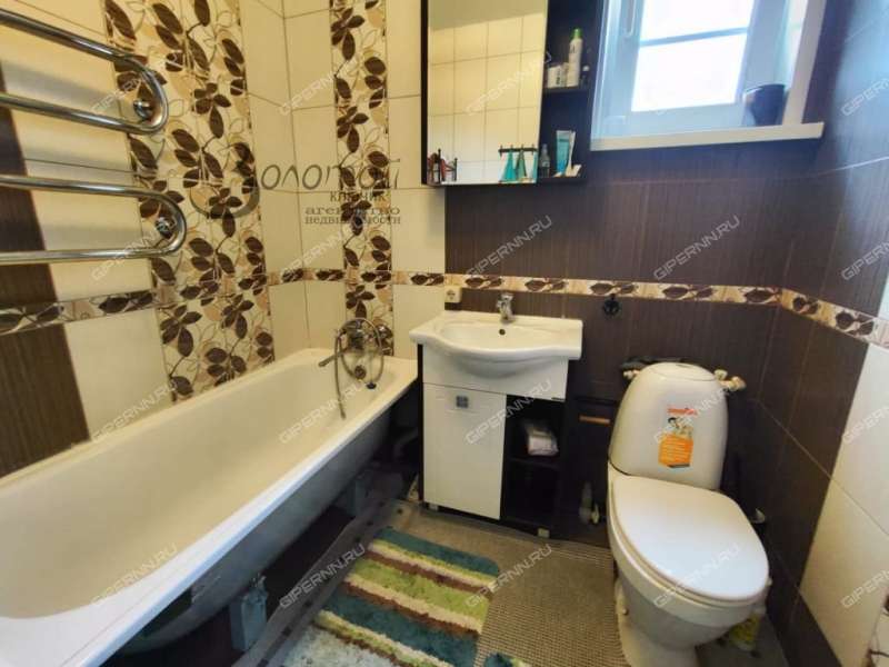 дом на улице Центральная деревня Успенское 1-е