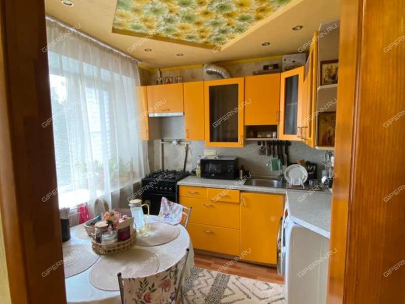 двухкомнатная квартира на площади Мира дом 7 город Кстово