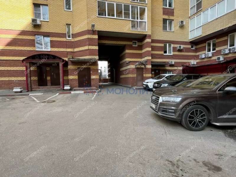 трёхкомнатная квартира на улице Нестерова дом 33