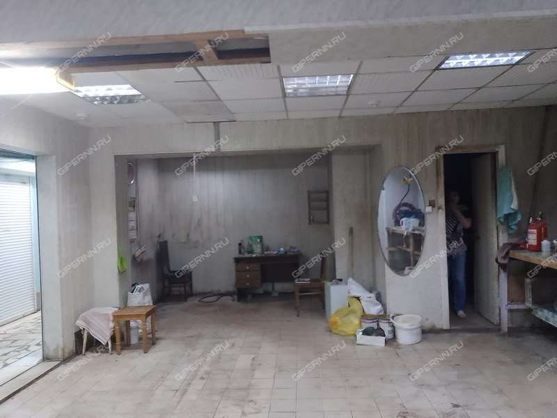 помещение под торговую площадь на улице Никиты Рыбакова