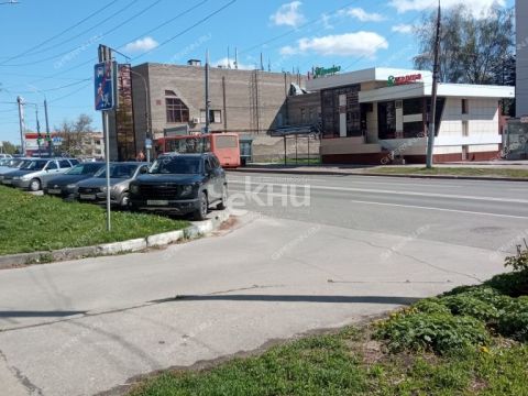 2-komnatnaya-ul-germana-lopatina-d-2 фото