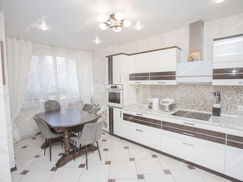 двухкомнатная квартира на проспекте Гагарина дом 118