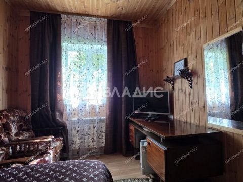 dom-poselok-ilino-volodarskiy-rayon фото