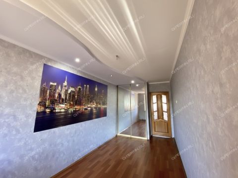 3-komnatnaya-ul-tropinina-d-6 фото