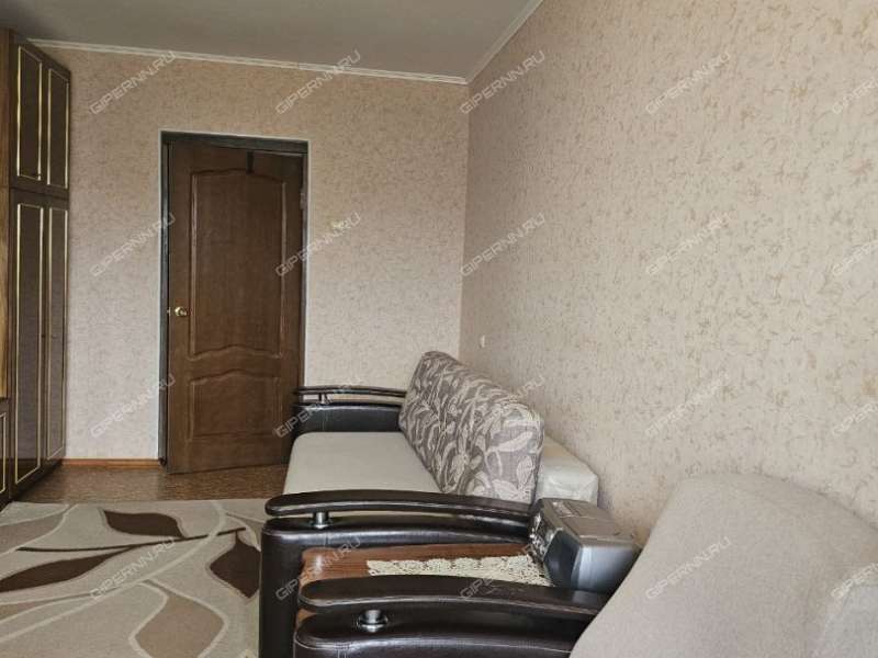 двухкомнатная квартира на улице Сергея Есенина дом 13