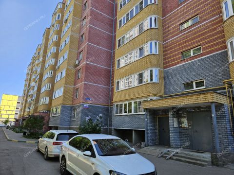 1-komnatnaya-ul-kosmonavta-komarova-d-2-k1 фото