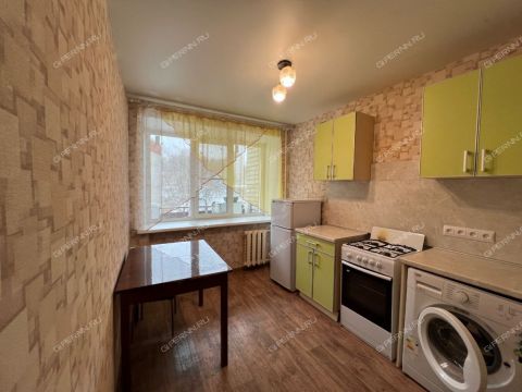 1-komnatnaya-ul-raduzhnaya-d-12 фото