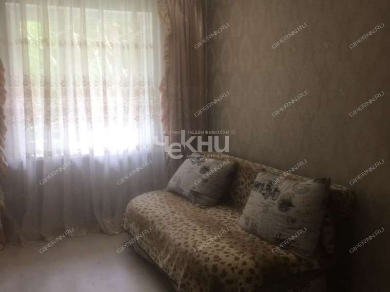 комната в доме 3 на улице Героя Советского Союза Усилова