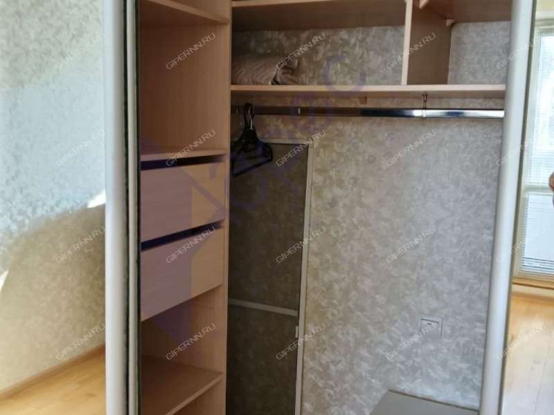 однокомнатная квартира на улице Адмирала Васюнина дом 13