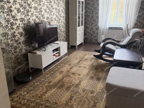 3-komnatnaya-ul-krasnodoncev-d-7 фото