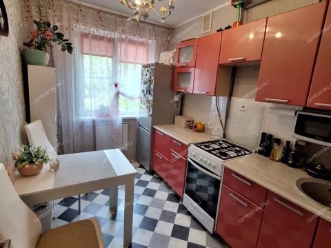2-komnatnaya-ul-strokina-d-12 фото