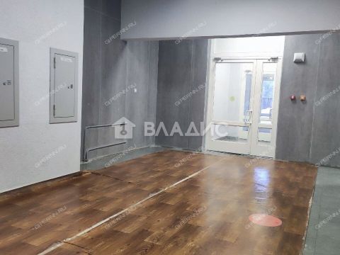 3-komnatnaya-ul-geroya-sovetskogo-soyuza-aristarhova-d-8 фото