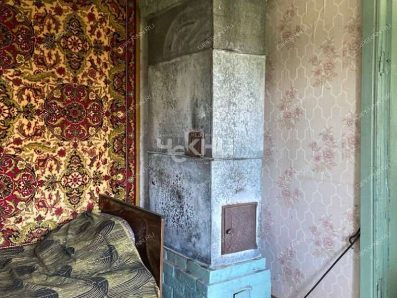 дом на Коммунистической улице деревня Шерстино