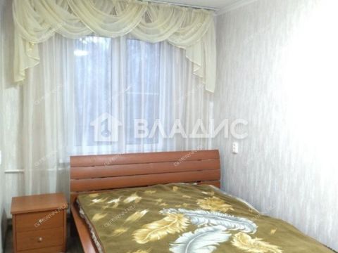 3-komnatnaya-ul-chernyahovskogo-d-15 фото