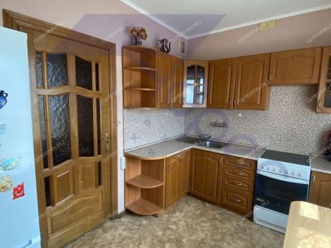 2-komnatnaya-ul-verhnepecherskaya-d-14 фото