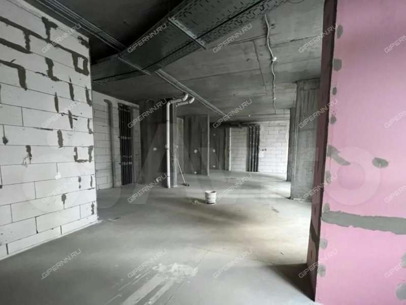 помещение под торговую площадь на 2-й Оранжерейной улице