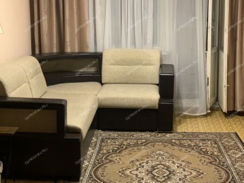 3-komnatnaya-ul-golubeva-d-6 фото