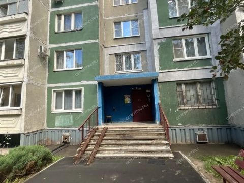 1-komnatnaya-ul-yuliusa-fuchika-d-10-k3 фото