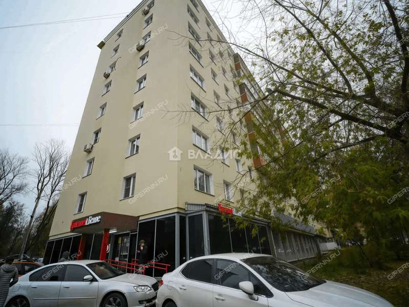 трёхкомнатная квартира на улице Белинского дом 49