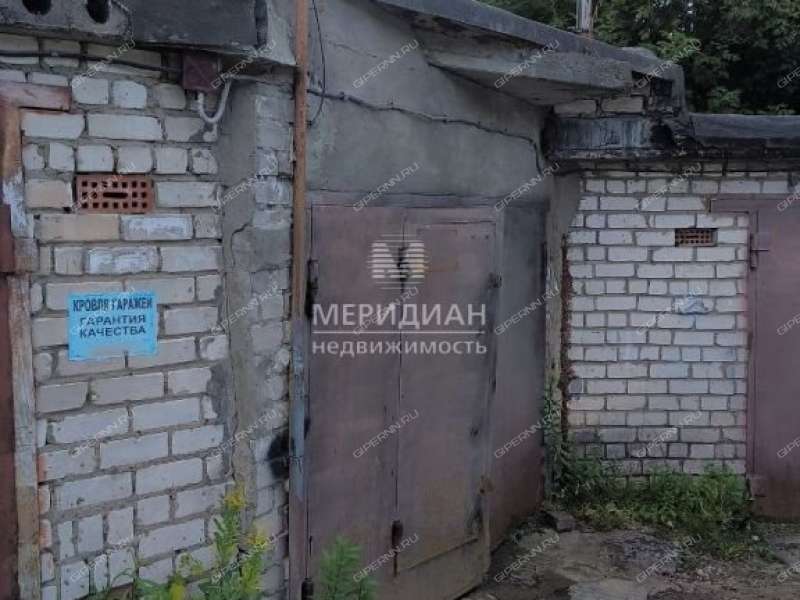 гараж на улице Бринского