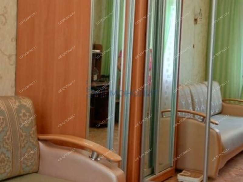 трёхкомнатная квартира на улице Коминтерна дом 14