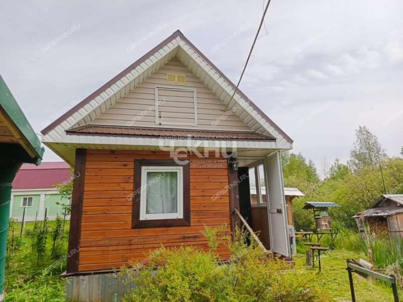 дом на Центральной улице деревня Сухаренки