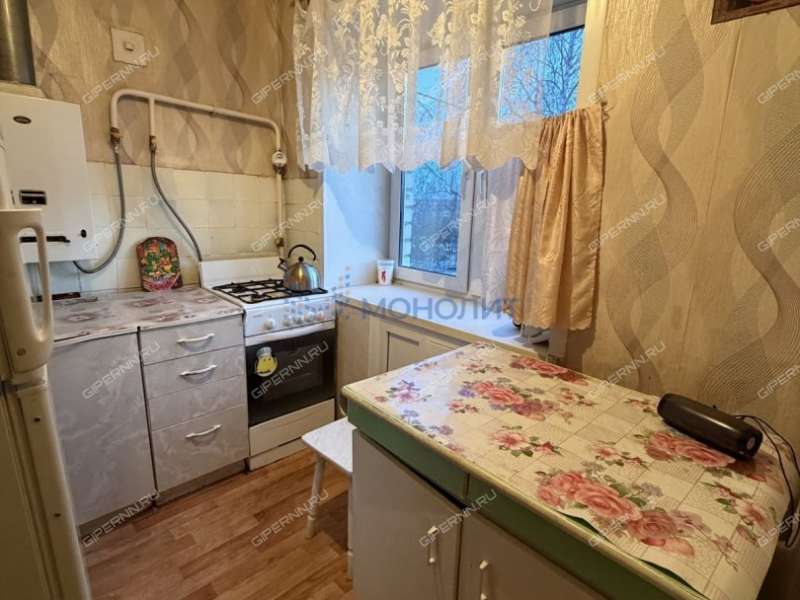 трёхкомнатная квартира в 2-м микрорайоне дом 4 город Богородск