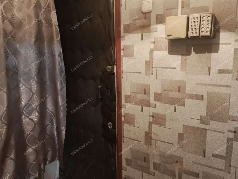 двухкомнатная квартира на улице Народная Стройка дом 14