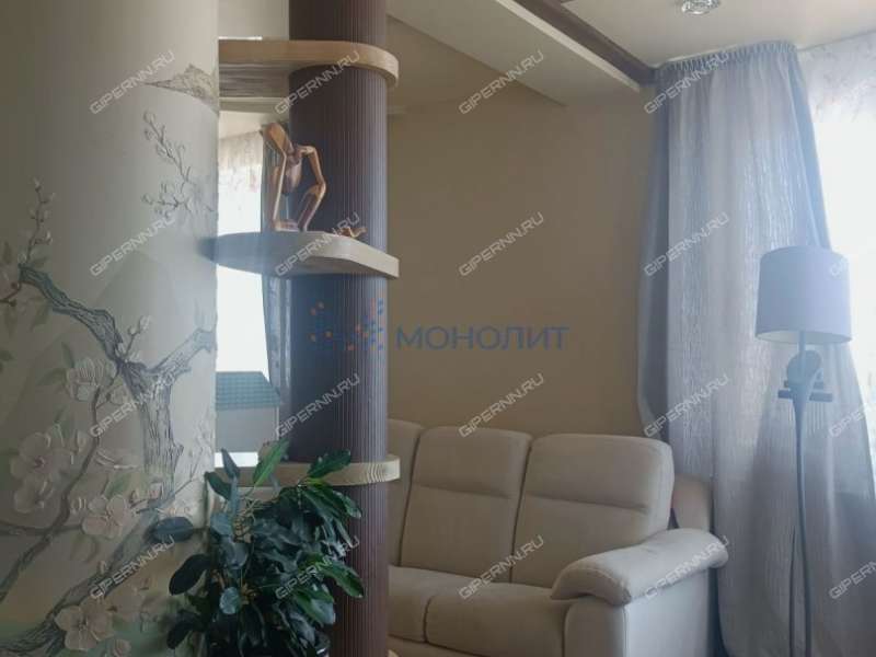 трёхкомнатная квартира на бульваре Академика Королёва дом 8