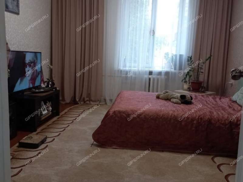 трёхкомнатная квартира на Должанской улице дом 33/11