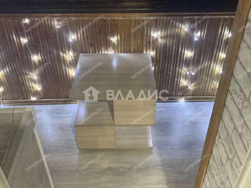 двухкомнатная квартира на Эпроновской улице дом 10