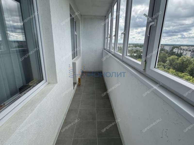 трёхкомнатная квартира на улице Коммуны дом 35