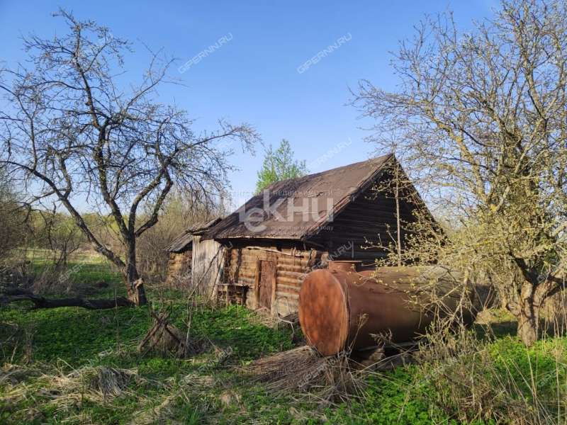 земельный участок 25 соток Центральная улица село Львово